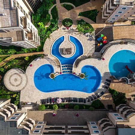Aparthotel Millennium II Family Paradise à Sveti Vlas Extérieur photo