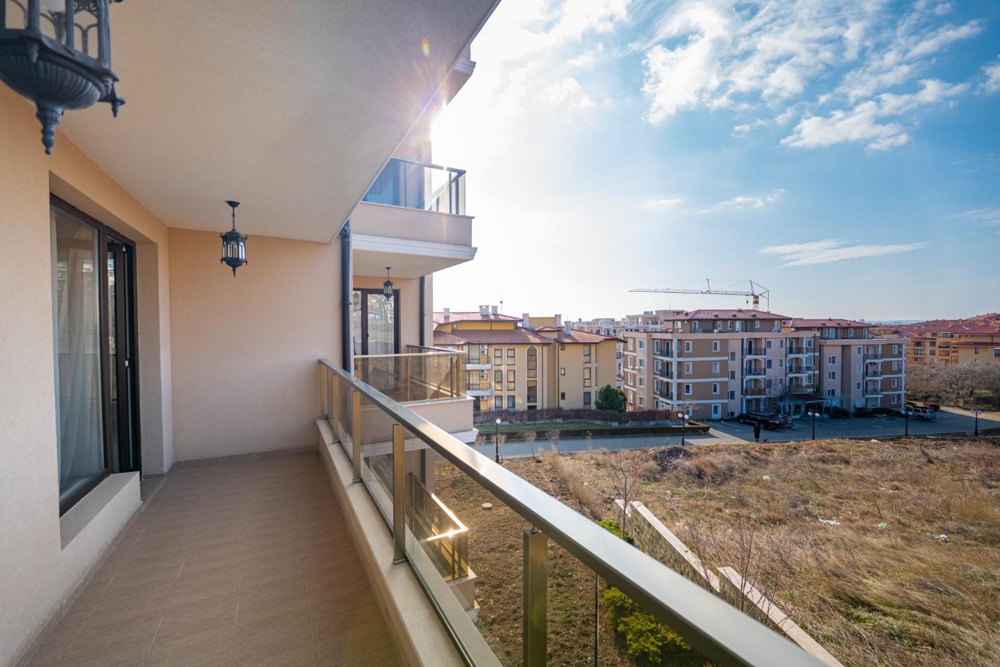 Aparthotel Millennium II Family Paradise à Sveti Vlas Extérieur photo